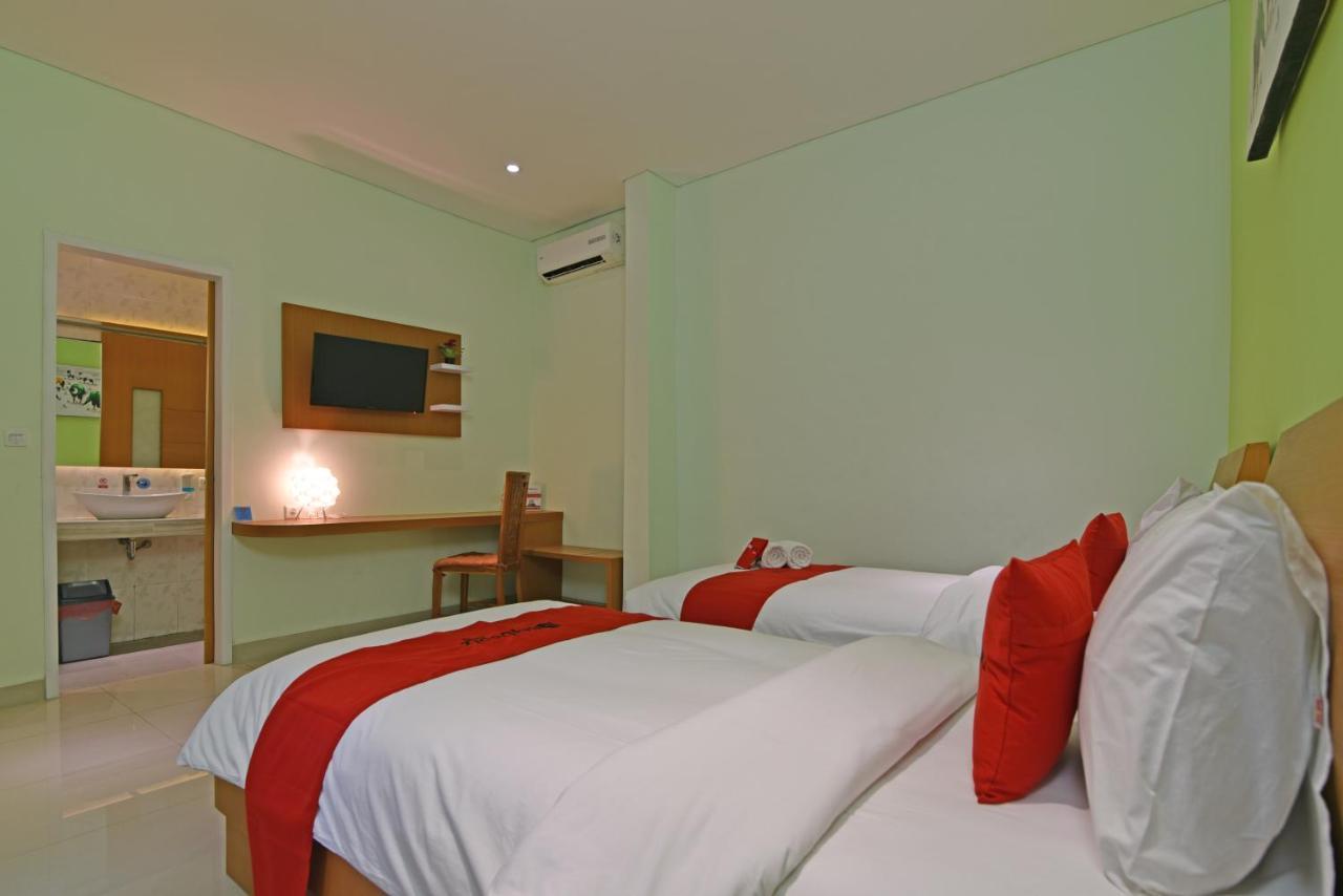 Reddoorz Plus @ Mahendradatta Denpasar 外观 照片